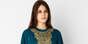Mint : Koleksi Kaftan Shiya Nan Anggun