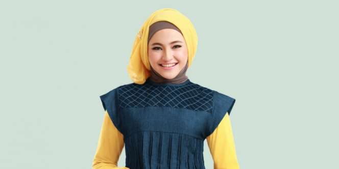 Hazna Hijab: Tunik Trendi Nan Stylish 