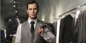 Gaya Berpakaian yang Wajib Dikenakan Pebisnis