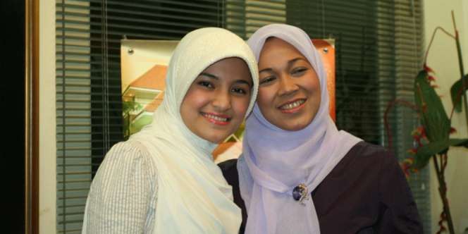 Marshanda dan Ibunda: Antara Cinta dan Benci