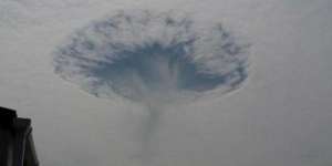 Fenomena `Langit Runtuh` Gegerkan Inggris