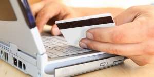 Mengapa Orang Indonesia Hobi Belanja Online?