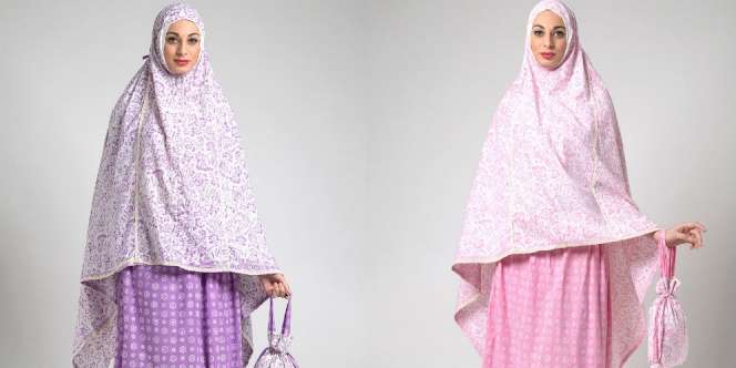 Hijabenka: Mukena Motif Batik Warna Pastel