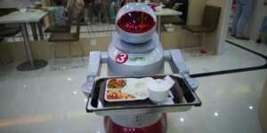 Layani Pelanggan, Restoran Ini Pilih Pekerjakan Robot