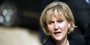 Lecehkan Muslimah Berhijab, Politisi Prancis Dikecam