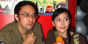 Suami Jadi Mualaf, Tessa Kaunang Gugat Cerai?