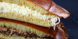 `Inovasi Baru` Martabak Pecenongan 43