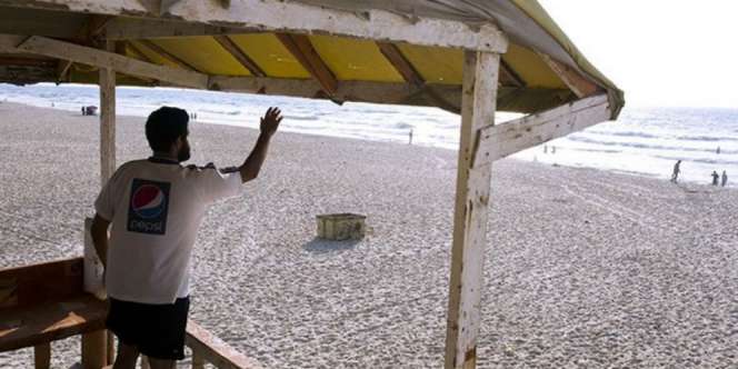 Kehidupan 'Baywatch' ala Gaza