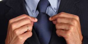 Masihkah Pakaian Kerja Necis Jadi Bukti Kesuksesan?