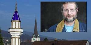 Kisah Politisi Penolak Menara Masjid di Swiss Masuk Islam