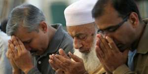 Empat Warga India Ditangkap Polisi karena Masuk Islam