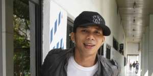 Jadi Tukang Bubur, Norman 'Caiya-Caiya' Menyesal Jadi Artis?