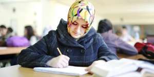 Inggris Punya Pinjaman Halal Buat Pelajar Muslim