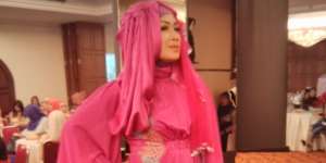 Melinda `Cinta Satu Malam` Bekali Ilmu Agama Sejak Anak Belia