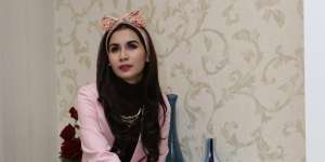 Jadi Mualaf, Seleb Cantik Ini Bingung Saat Lebaran