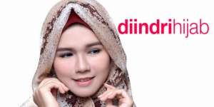 Diindri Hijab: Mau Hijab Gratis Tiap Minggu?
