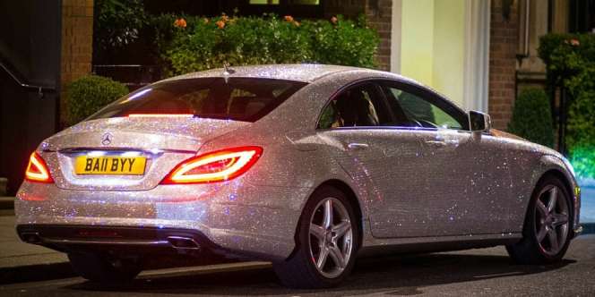 Mercy Kristal Penakluk Mobil Mewah Playboy Arab