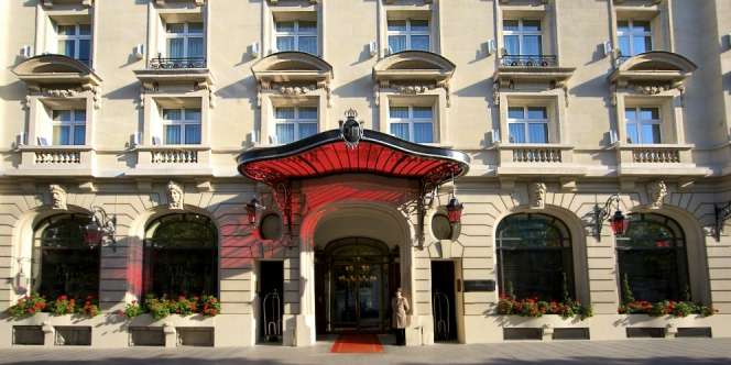 10 Hotel Favorit Multimiliarder Dunia (II)