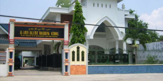 Pesantren Al-Amin Mojokerto : Hasil Olah 3 Kyai