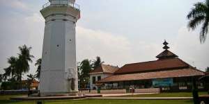 Masjid Agung Banten: Karya Empu Majapahit Hingga Menir Belanda