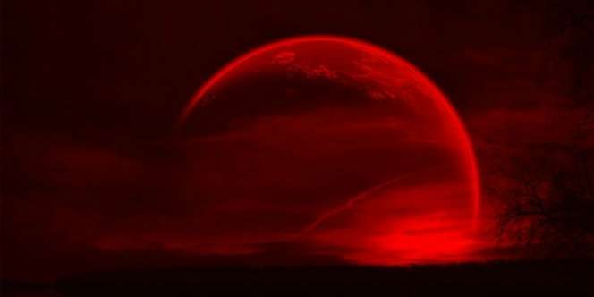Fenomena Langka 'Bulan Darah' Terjadi Petang Nanti