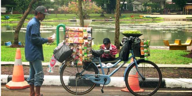 Mahasiswa Juara Kalkulus Itu Pedagang Asongan