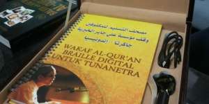 Bentuk Terima Kasih, Pria Ini Wakafkan 1 Juta Al Quran Braile