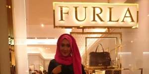 Investasi Dian Pelangi, Tas Seharga Rumah