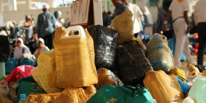Air Zamzam Rampasan Jamaah Haji Indonesia Menggunung
