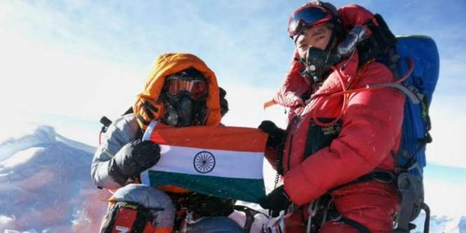 Kisah Pendaki Cilik Penakluk Puncak Everest