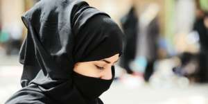 Berkat Cadar, Kulit Wanita Arab Dianggap Tercantik di Dunia