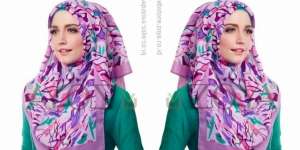 Zoya: Tampil Anggun dengan Kerudung Motif