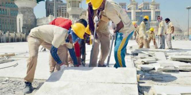 Tempat Azan di Masjidil Haram Dihancurkan