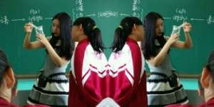 Saat Bu Guru Cantik Mengajar Biologi