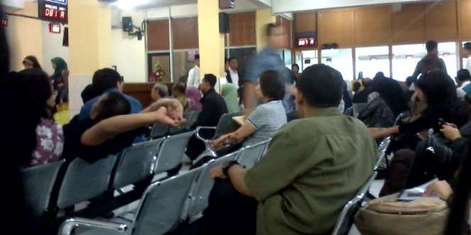 Repot Buat Paspor Anak ? Via Online Saja