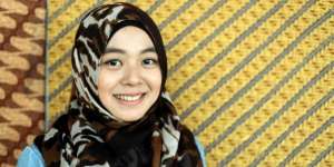 Doa Ibu, Motivasi Hijaber Ini Jadi Lulusan Terbaik
