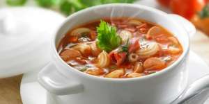 Yuk, Buat Sup Tomat Daging  Asap