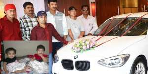 Bayi Kembar Usia 1 Tahun Menangkan Mobil BMW