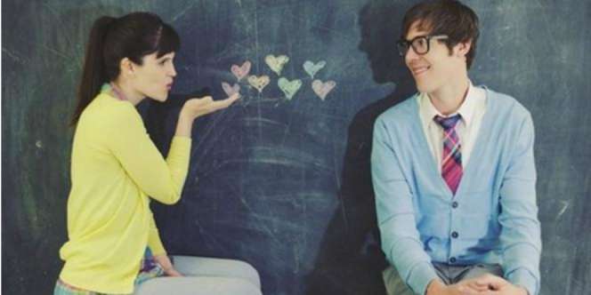 Introvert dan Extrovert Juga Bisa Memiliki Hubungan Romantis 