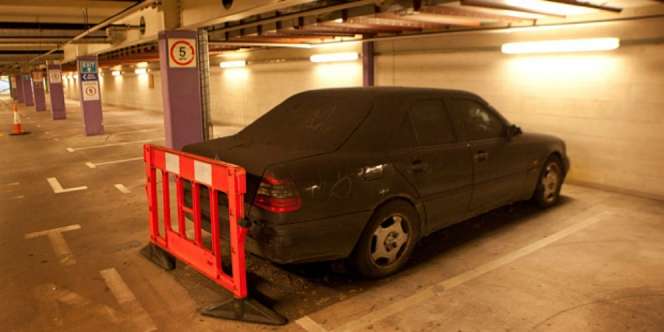 Bayar Parkir Mobil Paling Tekor!