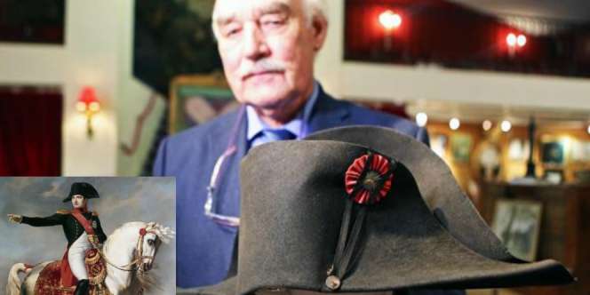 Topi `Berang-berang` Napoleon Bonaparte Laku Rp 26 Miliar