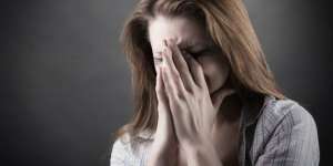 Cinta Dunia Maya Berakhir Luka