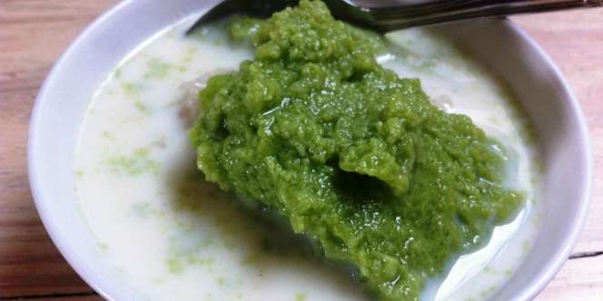 Jajanan Jakarta: Ketan Susu, Menggetarkan Lidah