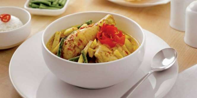 Yuk Buat Ayam Gulai Rebung