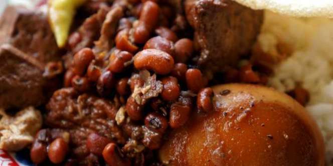  Mengenal Nasi Brongkos Mbok Padmo