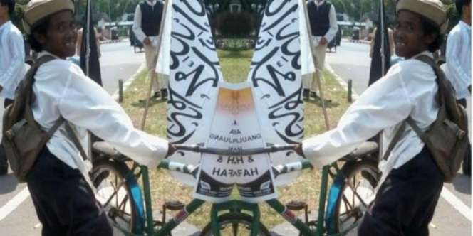 Kisah Muchlis, Mahasiswa Penjual Koran Penderita Kaki Gajah