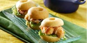 Lezatnya Donut Asin Ayam Katsu