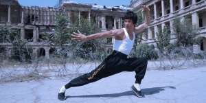 Gaya Keren Pemuda Afghanistan, `Reinkarnasi` Bruce Lee