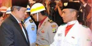 Ku Kibarkan Bendera untuk Kepergianmu, Ibu