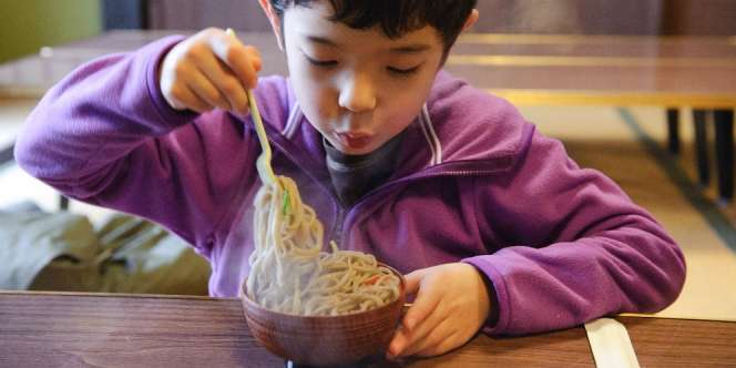 Minuman Panas Dilarang Ditiup, Ini Penjelasan Ilmiahnya